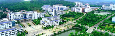 河东智能家居在襄阳职业技术学院举办工程师培训