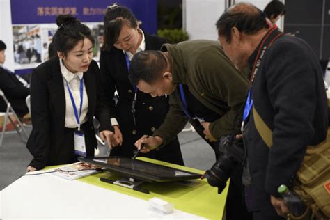 第四届中国(宝鸡)国际机器人暨智能制造展览会开幕-西部之声
