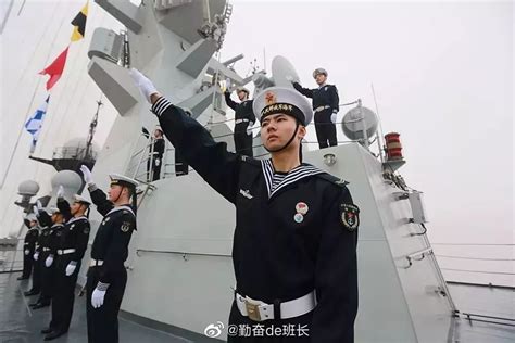 中国人民海军有5大兵种组成