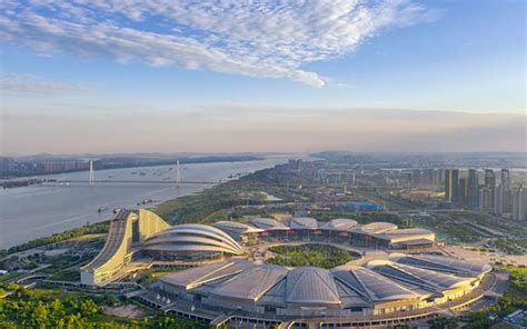 2022年世界大健康博览会在武汉国际博览中心盛大开幕，医疗尖板眼颠覆传统诊疗-展会新闻-零距离展会网
