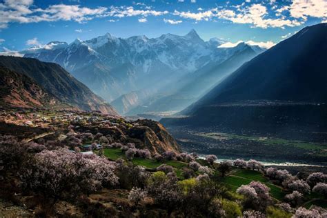 年旅行超3千万人次,被称为“西藏小江南”的林芝,究竟有多美?