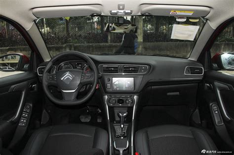 新款雪铁龙C3-XR正式发布 定位小型SUV/个性十足的法系风格