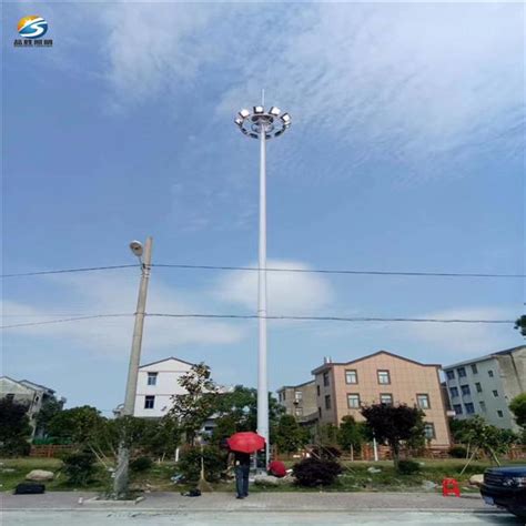 新疆塔城18米20米带升降LED高杆灯-2022新款报价单-一步电子网