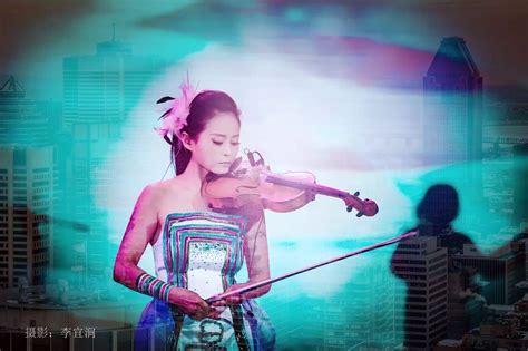 《音乐与人生》一个用音乐重现历史的记录者 郭燕妮 - 青年音乐家 - 中国音乐网