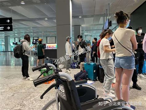 如何看待22名中国留学生滞留苏黎世机场，即将被遣返美国？ - 知乎