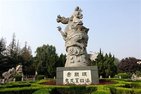 文明之美看东方 走近濮阳蚌塑龙-河南省文物局