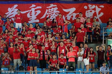 重庆两江竞技俱乐部解散并退出中超，球员：伤心到极致了_赛事聚焦_体育频道