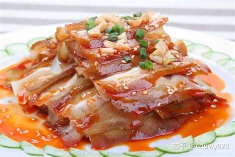 东北人酒桌上常见的3种凉菜，你吃过哪一种呢？
