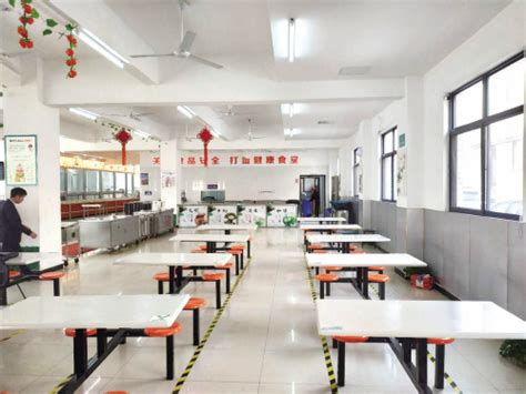 企业食堂办得好 饭勺也是生产力 海宁发布全省首个企业食堂地方标准