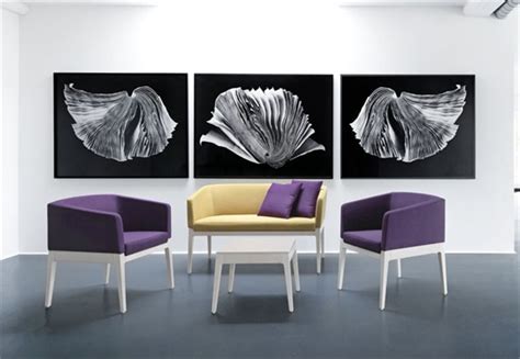 复古休闲椅的创新诠释－Fjola_美国室内设计中文网