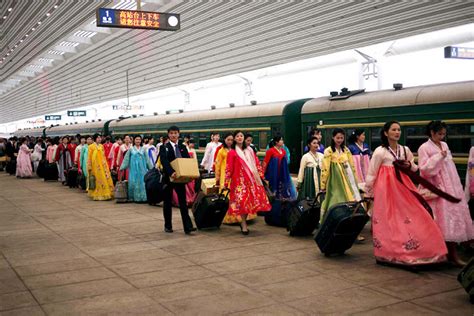快讯！金正恩专列抵达越南边境同登火车站