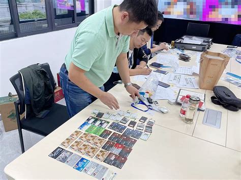 上海警方破获“地下钱庄”案：利用游戏点卡从事非法汇兑，涉案250余亿元|界面新闻