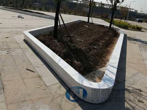 玻璃钢树池施工方法？