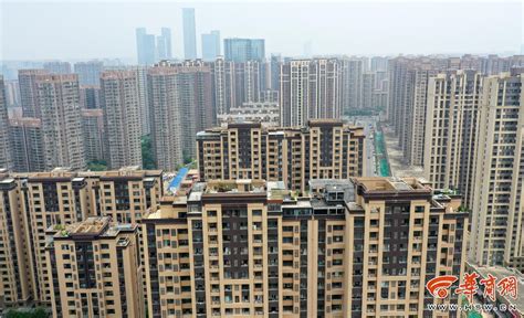 苏州楼顶违建被举报6年岿然不动 居民：业主是个当官的 - China.org.cn
