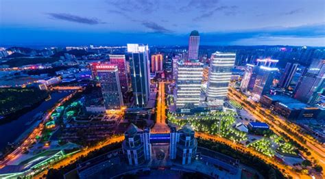 贵州新型城镇化：推动“强省会”“双城记”实现“3个100万”-国际在线