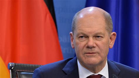 德国总理：制裁归制裁，俄罗斯油和气还是要进口的__财经头条