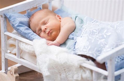 11月份出生的宝宝取名怎么取 参考五行取名法-周易起名-国学梦