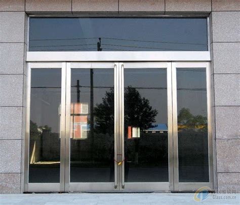 石景山区金顶街安装玻璃门厂家-原片玻璃-北京满源浩门窗厂