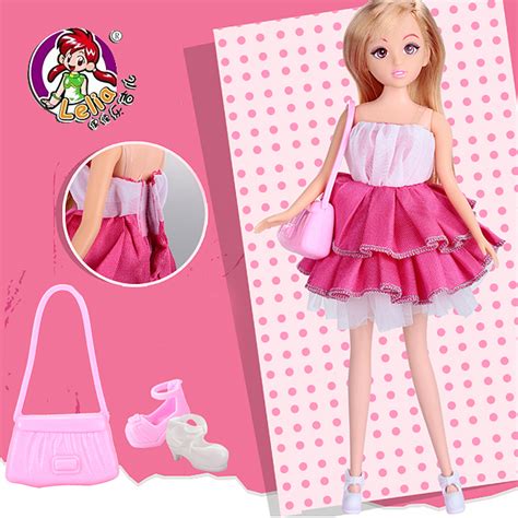 芭比娃娃套装女孩儿童玩具礼物设计搭配大礼盒公主换装衣服鞋子_虎窝淘