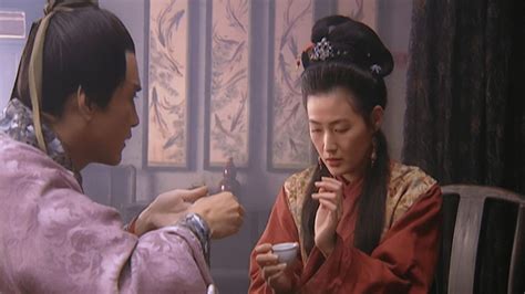 水浒传：西门庆与潘金莲一块喝酒吃饭，趁机对其下手