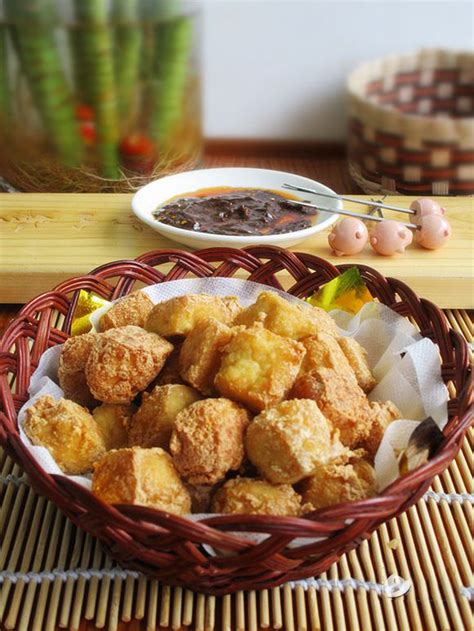 【油炸臭豆腐-最受欢迎的小吃之一的做法步骤图】无枝可依的城_下厨房