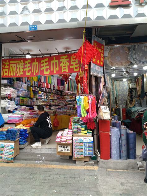 武汉汉正街有哪些服装批发市场，具体规模及进货详情介绍_微商货源网