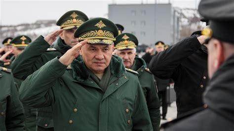 俄乌边境紧张升级，俄国防部长：若全面战斗，俄军已做好准备