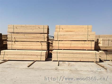 廊坊建筑模板厂家：建筑木方一般都用什么木材？-良禾木业集团