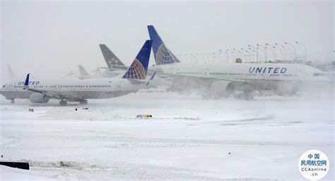 美国暴风雪致2000多航班被取消 扰乱假期出行 - 民用航空网
