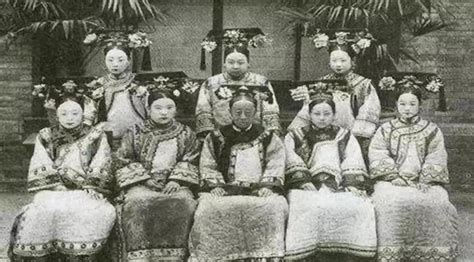 清朝12位皇帝的后妃数量：谁才是最好女色的皇帝?