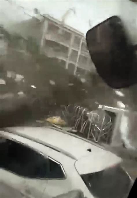视频：辽宁开原遭受龙卷风全过程