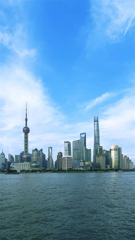 【携程攻略】上海陆家嘴中心绿地景点,全国最高大上的金融中心应该就数上海的陆家嘴了，走在这里方法穿梭在…