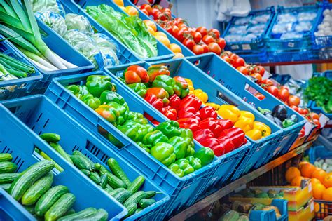 大超市里的蔬菜水果高清图片下载-正版图片500757760-摄图网