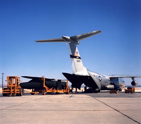 A look back...Lockheed C-141 STARLIFTER > Air Force Materiel Command ...