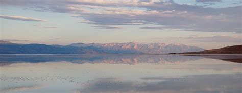 鲜为人知！新疆达坂城盐湖，大自然用鬼斧神工造就的“天空之境”_路灯摄影_新浪博客