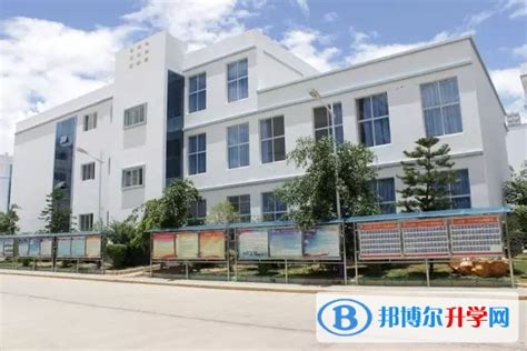 云南省云县第一中学2024年招生办联系电话