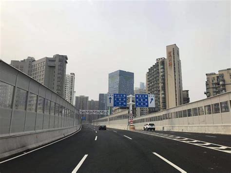 武汉常青高架主线高架桥今日通车 串联二环与范湖_手机新浪网