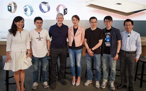 苹果CEO库克第八次来中国，这次又为了什么？ | 雷峰网