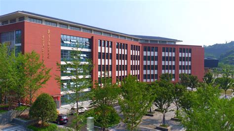 宜昌市第一中学_宜昌市建筑业协会|建筑行业|会员企业