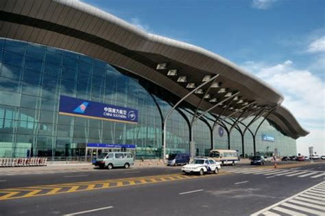 新疆乌鲁木齐地窝堡国际机场介绍_新疆旅行网