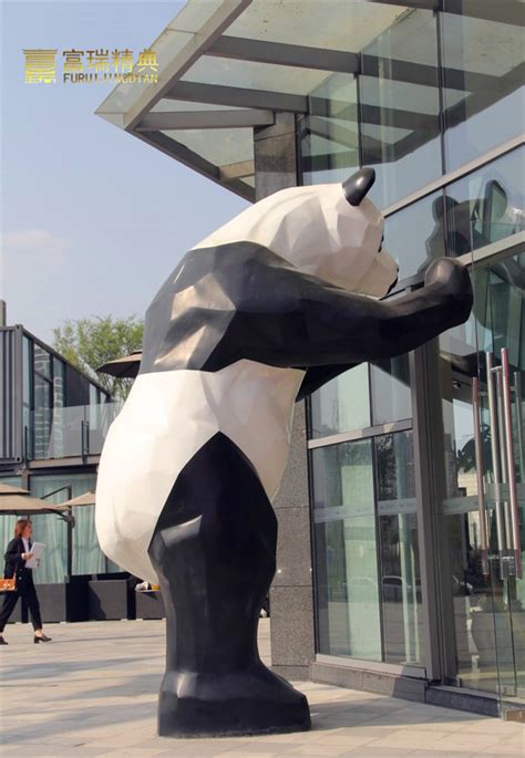 成都梦魔方熊猫雕塑-商业街雕塑-重庆雕塑厂,铜雕塑,不锈钢雕塑 ...