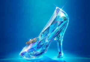 OMG｜9大品牌为灰姑娘设计新款水晶鞋 简直美翻了！ - 知乎