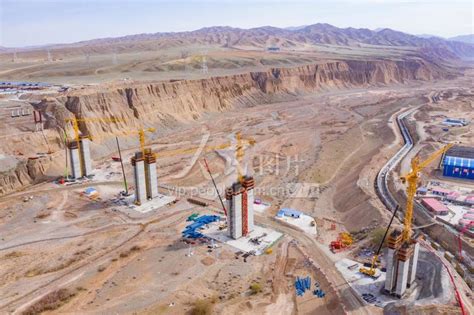 新疆昌吉再开工45个重点项目 总投资达1489亿|新疆|能源|开工_新浪新闻