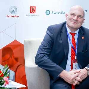 独家专访瑞士驻华大使：30多家中企排队申请在瑞士上市_手机新浪网
