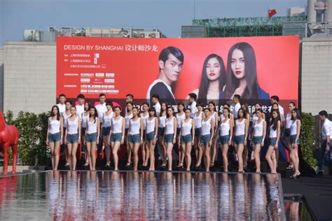 上海国际模特大赛总决赛“中国模特20年”创新颠覆_新时代模特学校 | 新时代中国模特培训基地