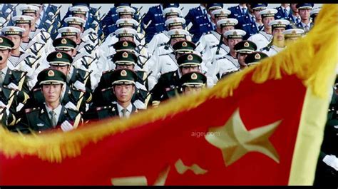 回顾：1984年国庆大阅兵，28种中国自行研制的武器装备集体亮相_凤凰网视频_凤凰网