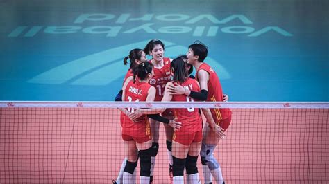 世界女排联赛：中国女排3-0多米尼加，锁定淘汰赛资格-直播吧zhibo8.cc