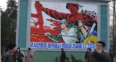 铂程斋--俄罗斯偷拍的朝鲜纪录片：每一个镜头，都是对人性的犯罪