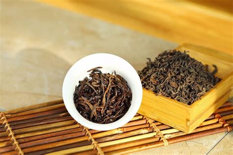 普洱饼茶和普洱散茶哪个好 有什么区别-润元昌茶业