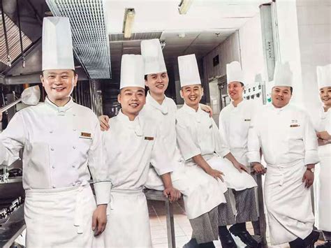 25岁顺德厨师搭档开粤菜工作室，一道菜“征服”联合国官员
